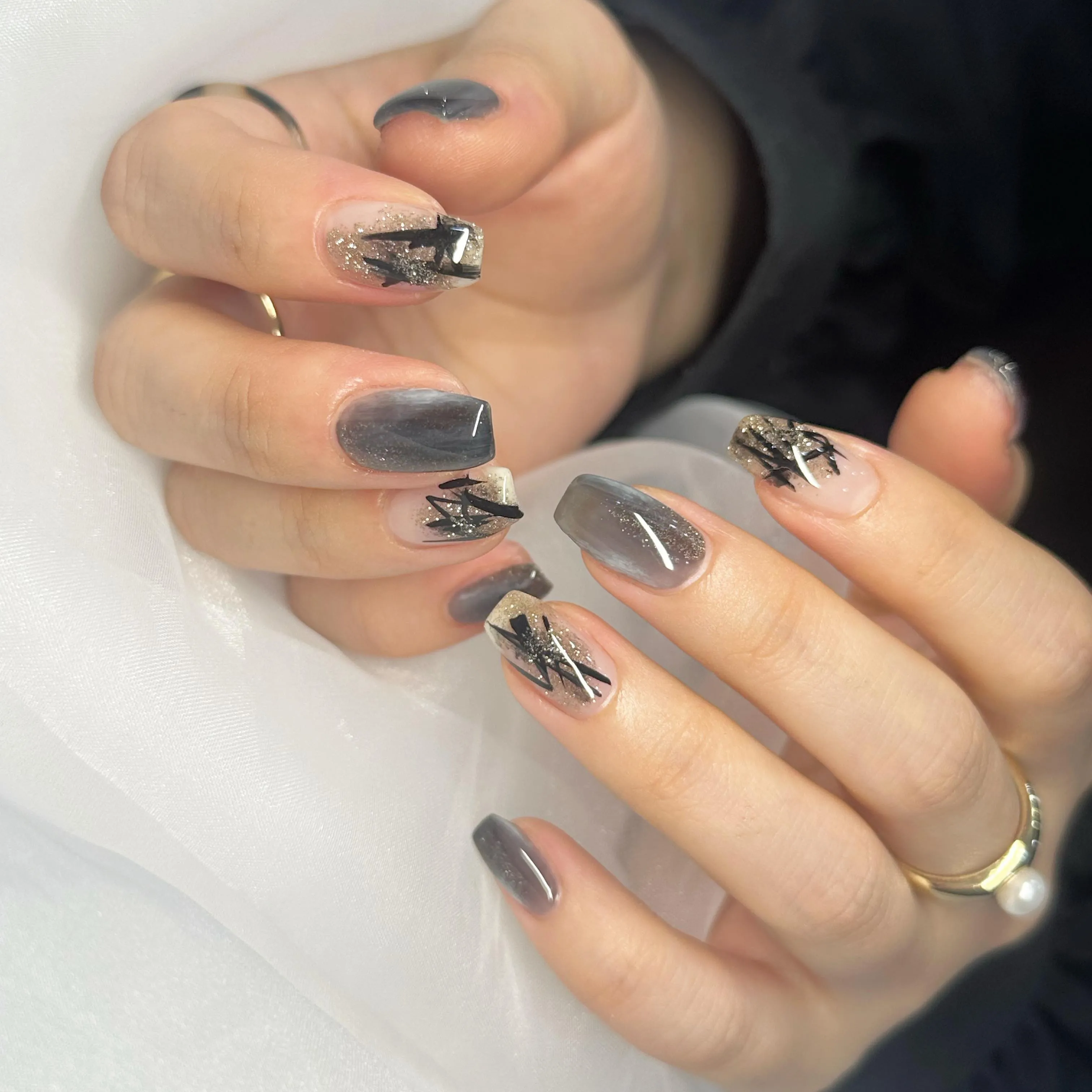 フォルム重視 BlackNAIL